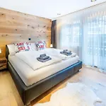 Alpine Black Pearl - Modern & Stylish By Inspiringplaces