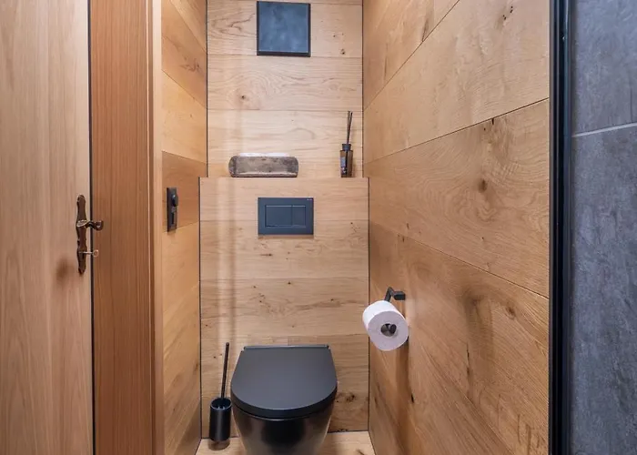 Alpine Black Pearl - Modern & Stylish By Inspiringplaces Lägenhet *