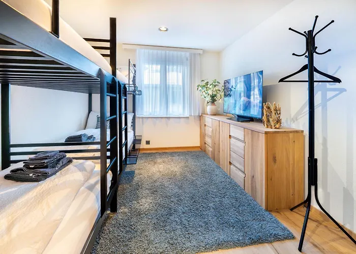 Апартаменты Alpine Black Pearl - Modern & Stylish By Inspiringplaces *