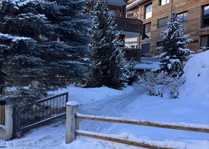 Апартаменты Alpine Black Pearl - Modern & Stylish By Inspiringplaces *